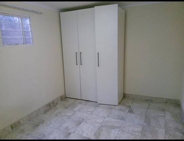 2 BEDROOM PROPERTY TO RENT IN CYRILDENE